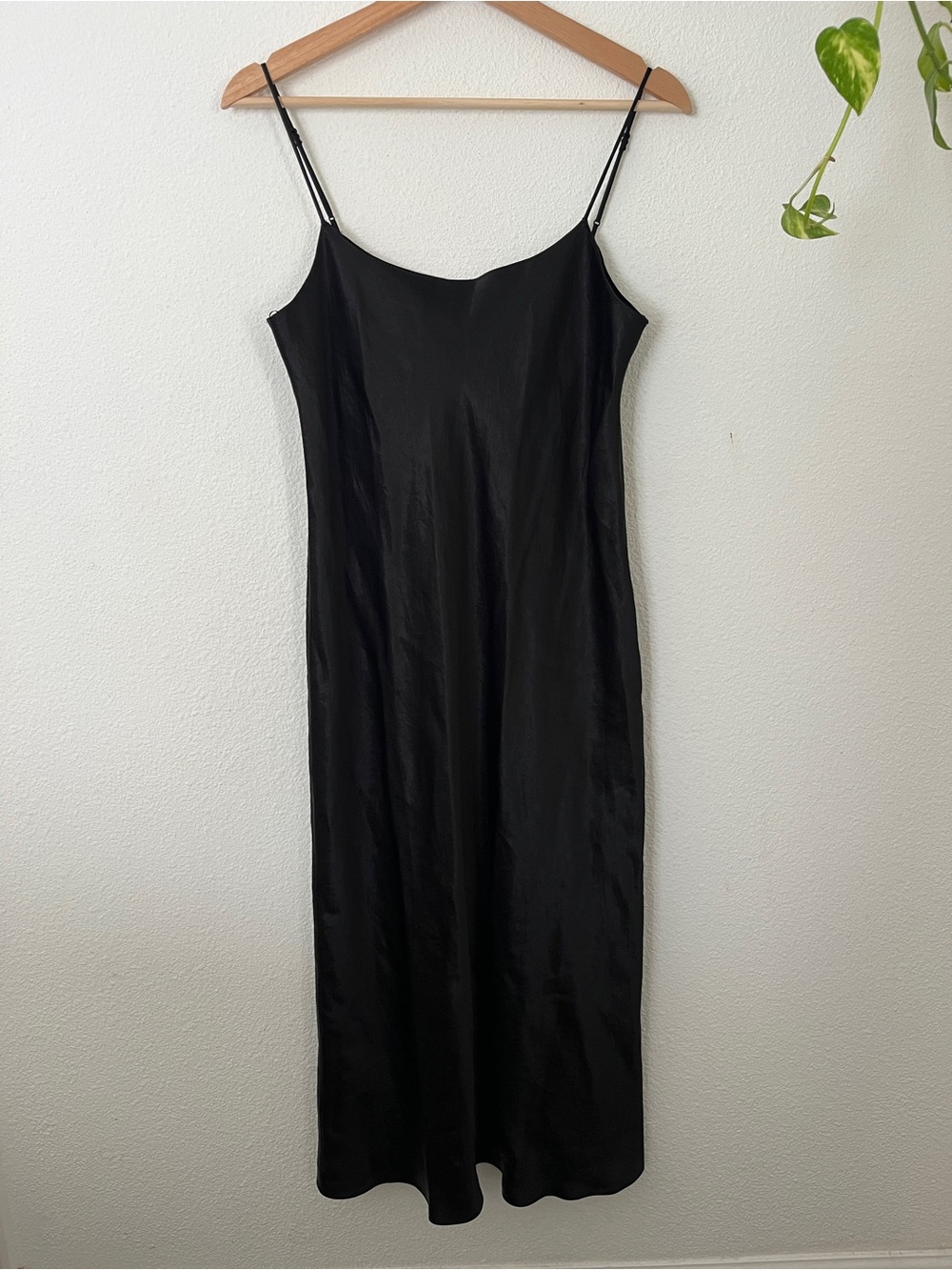 Elegant Vince Black Silk Slip Dress sz M